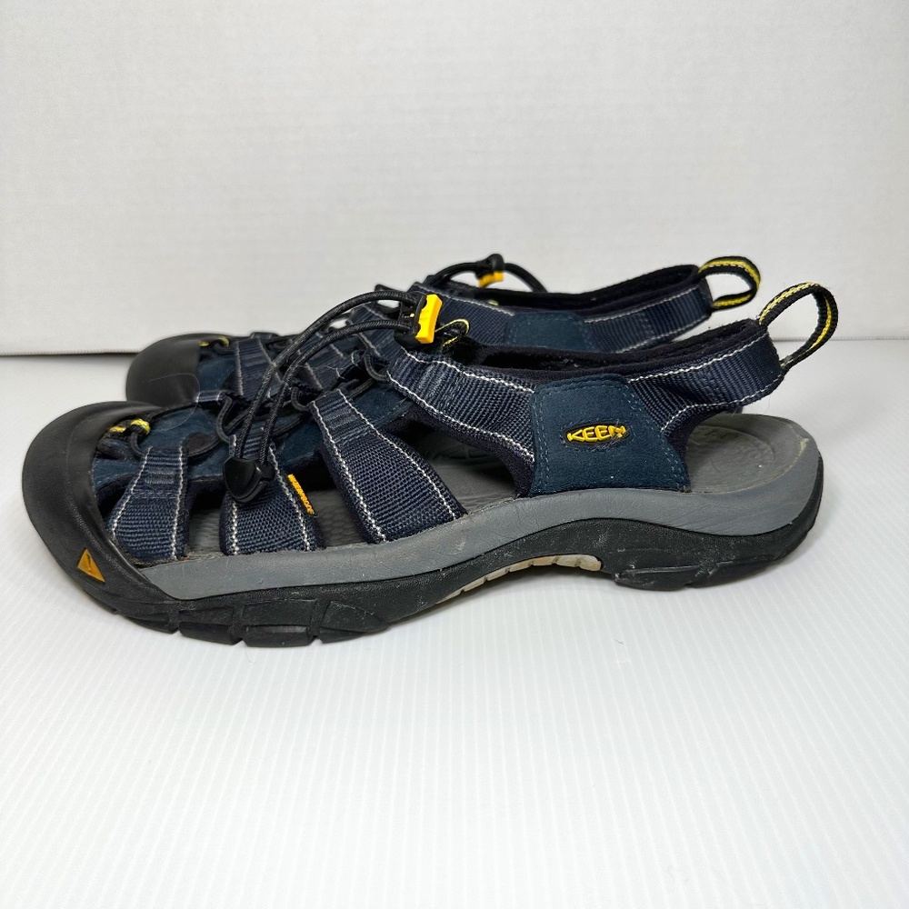 Keen Newport H2 Waterproof Hiking Sport Sandals Black / Yellow Mens Size 11